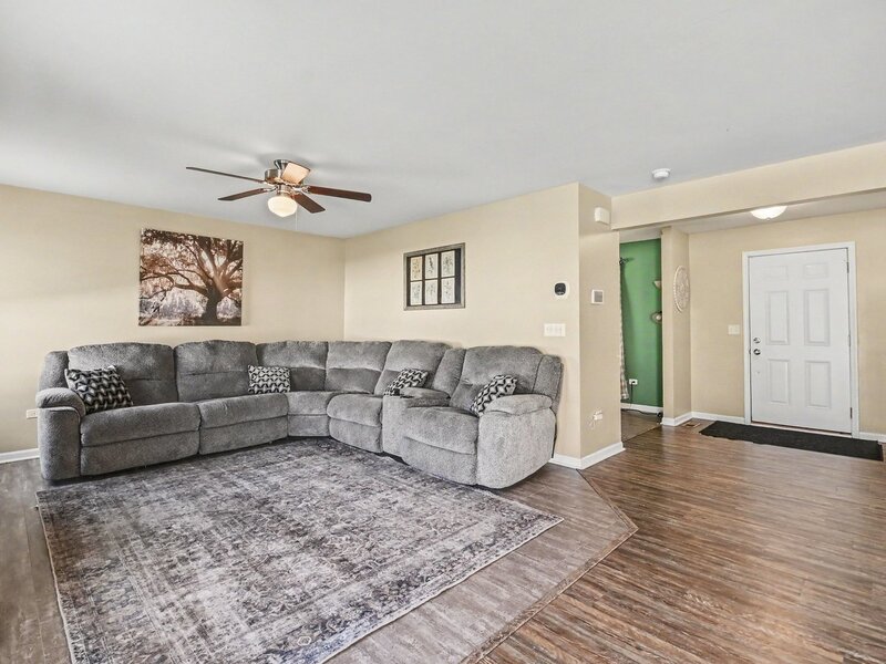 6617 Eich Drive Joliet IL 60431
