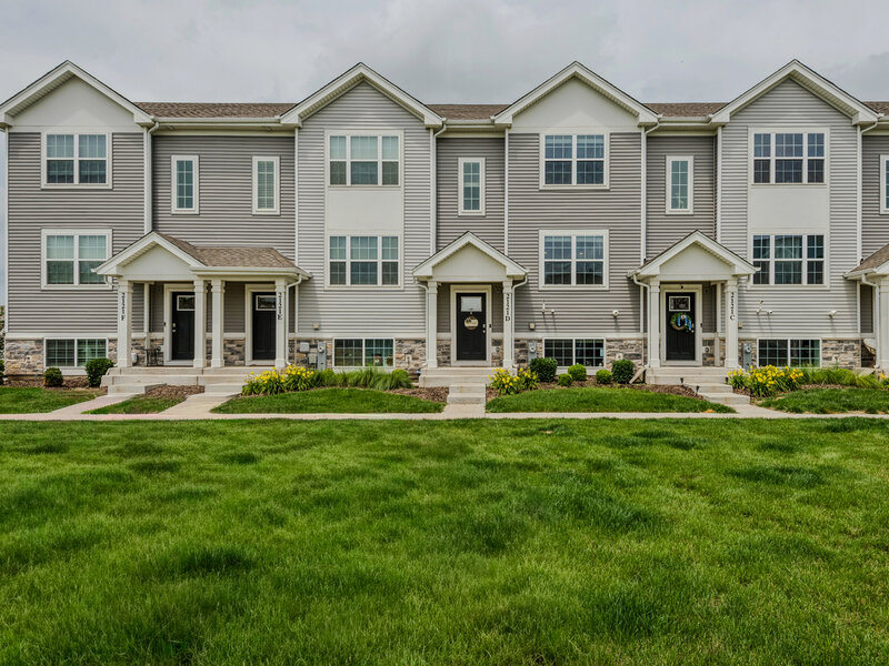 2121 Sassafras Way Wonder Lake IL 60097