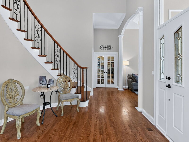 2439 Fawn Lake Circle Naperville IL 60564