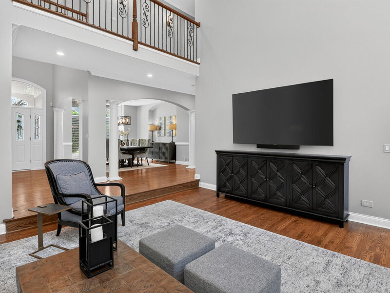 2439 Fawn Lake Circle Naperville IL 60564