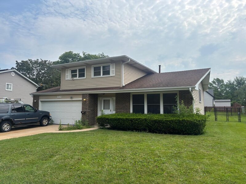 337 Hazel Drive Schaumburg IL 60193
