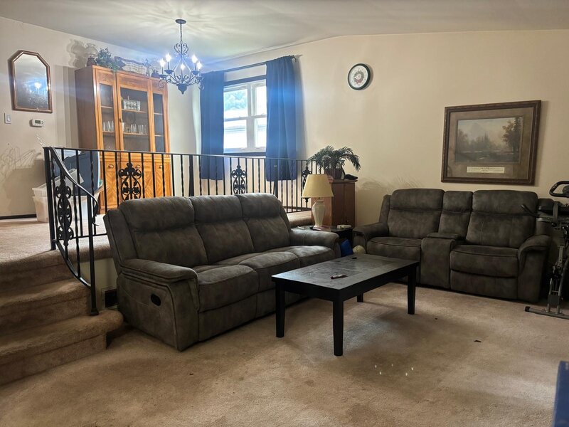 337 Hazel Drive Schaumburg IL 60193
