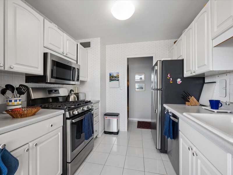 3440 N Lake Shore Drive Chicago IL 60657