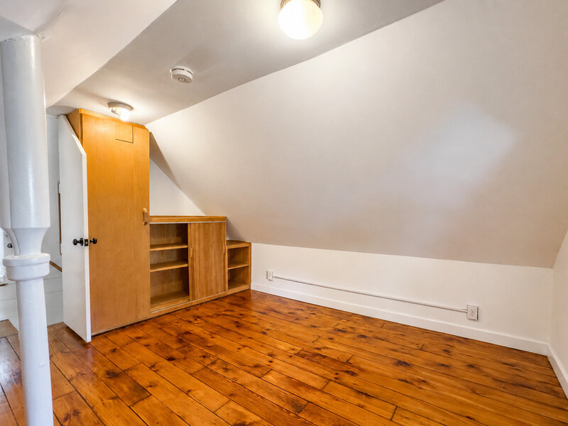 1013 Simpson Street Evanston IL 60201