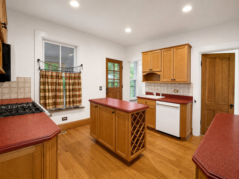 1013 Simpson Street Evanston IL 60201