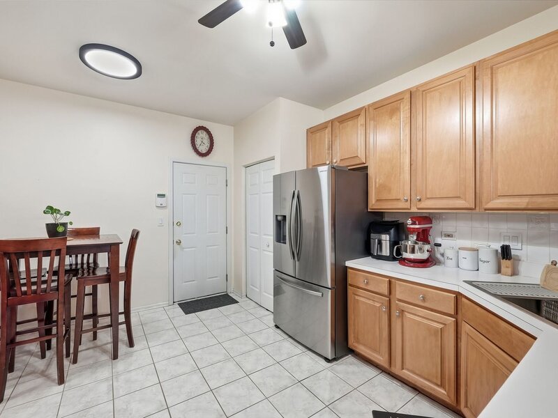 1114 Coventry Lane Bolingbrook IL 60440