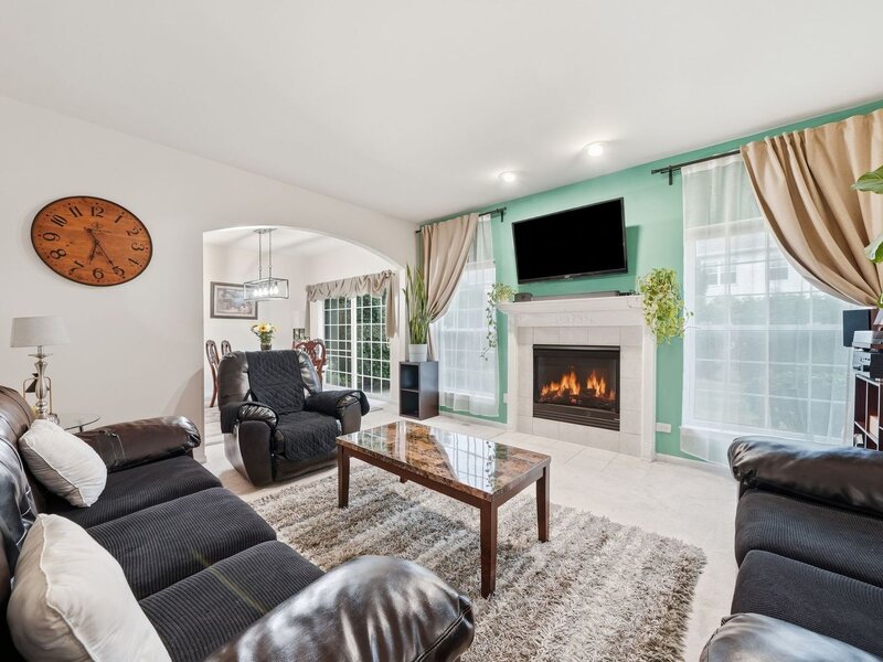 1114 Coventry Lane Bolingbrook IL 60440