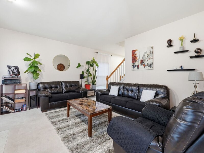 1114 Coventry Lane Bolingbrook IL 60440