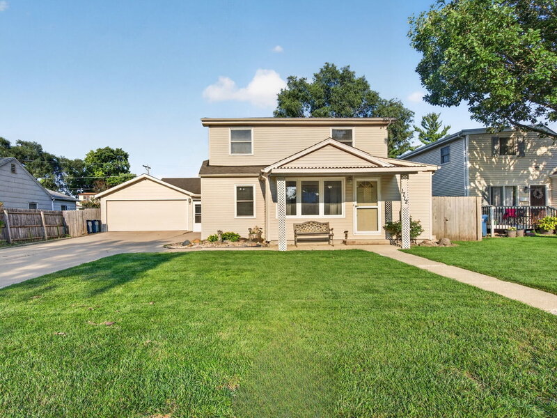 1712 Wilcox Street Crest Hill IL 60403