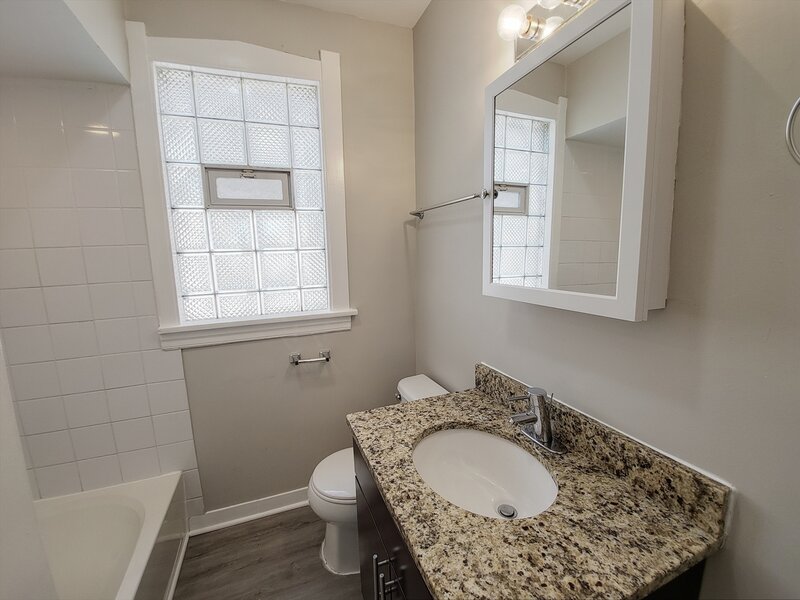 3042 N Lowell Avenue Chicago IL 60641