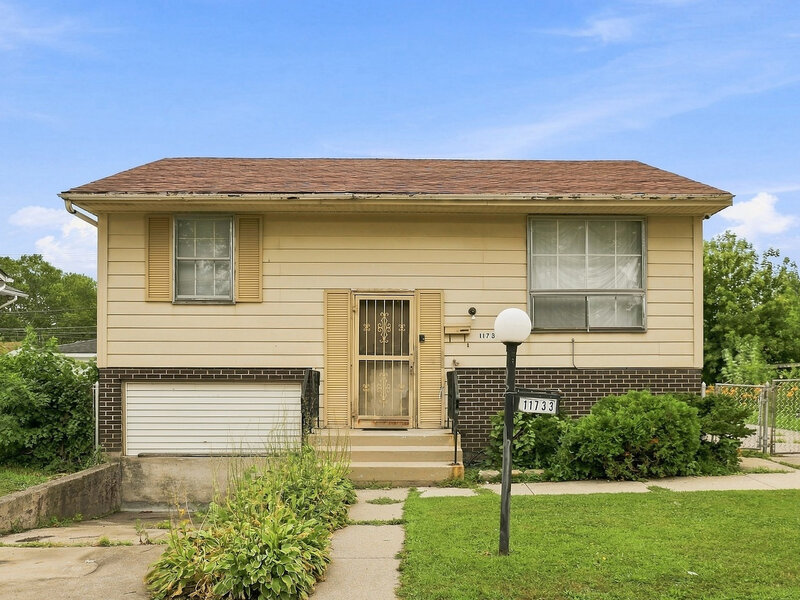 11733 S Elizabeth Street Chicago IL 60643