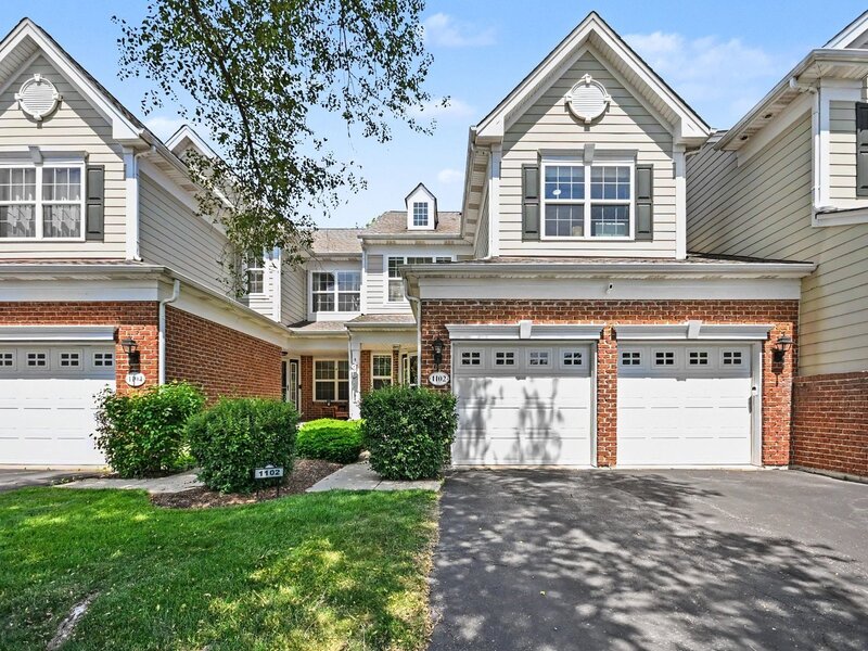 1102 Iron Horse Court Elgin IL 60124