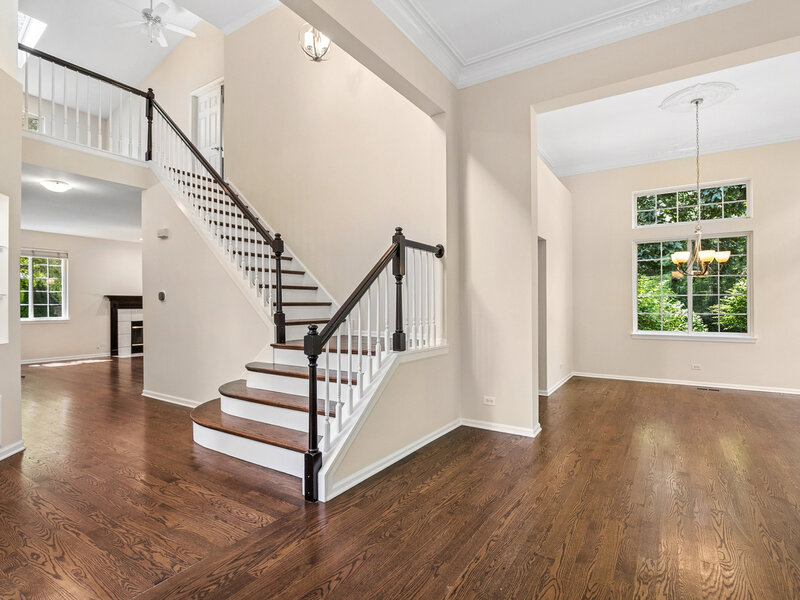 1428 Somerset Court Mundelein IL 60060