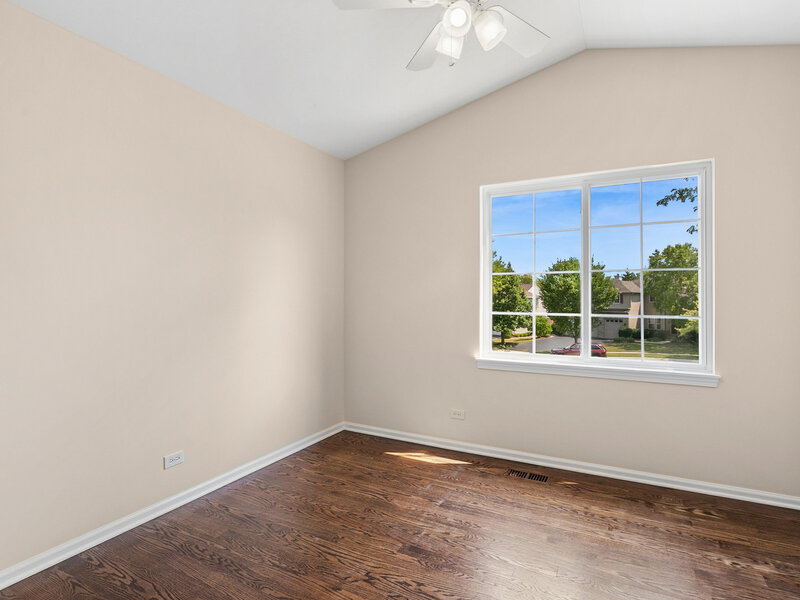 1428 Somerset Court Mundelein IL 60060