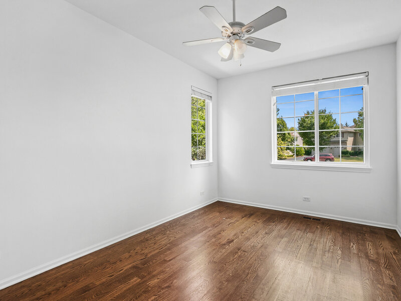 1428 Somerset Court Mundelein IL 60060
