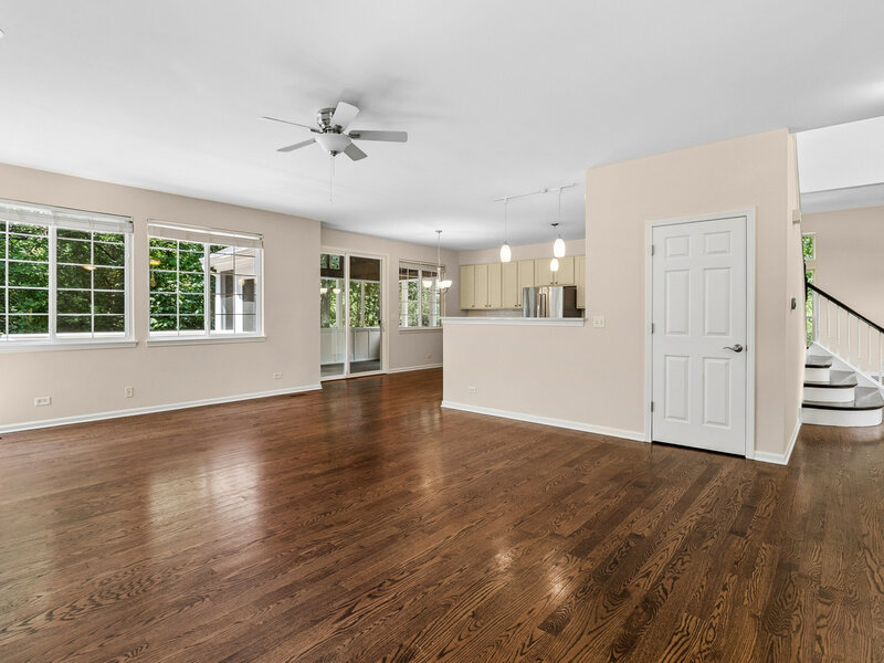 1428 Somerset Court Mundelein IL 60060