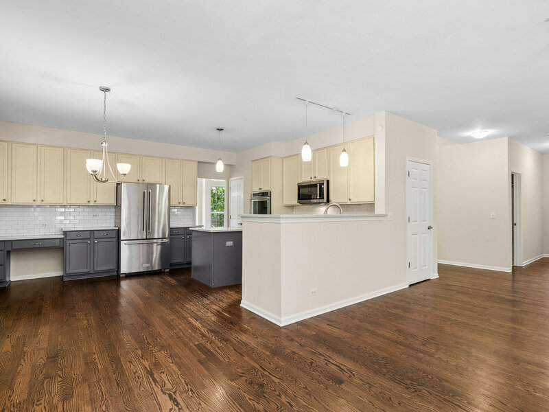 1428 Somerset Court Mundelein IL 60060