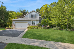 Photo of 1428 Somerset Court Mundelein IL 60060