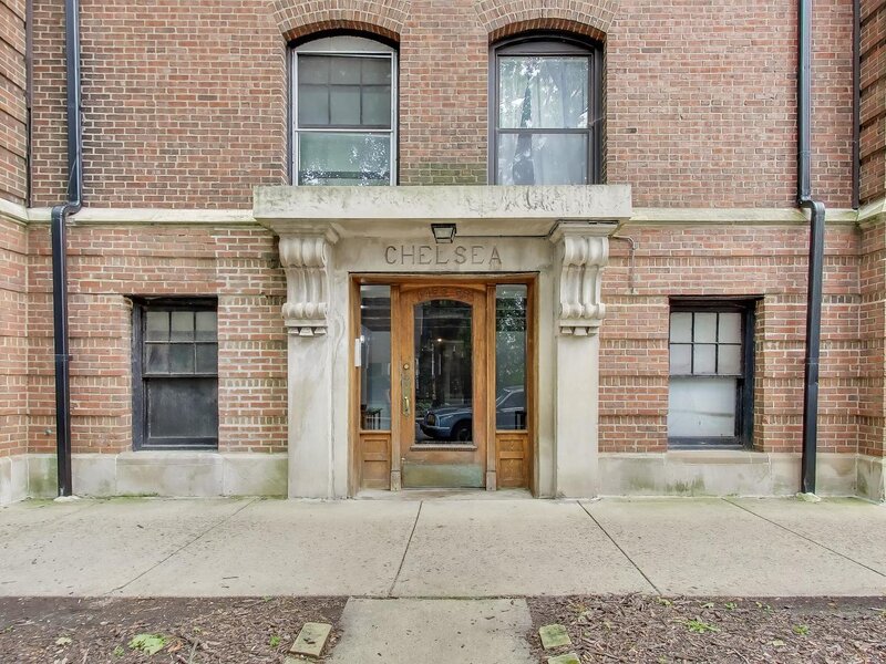 1453 E 56th Street Chicago IL 60637
