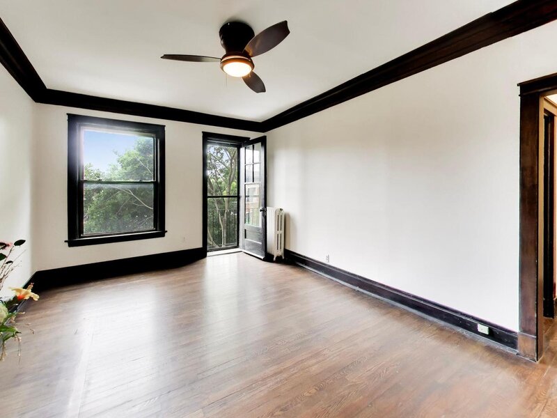 1453 E 56th Street Chicago IL 60637