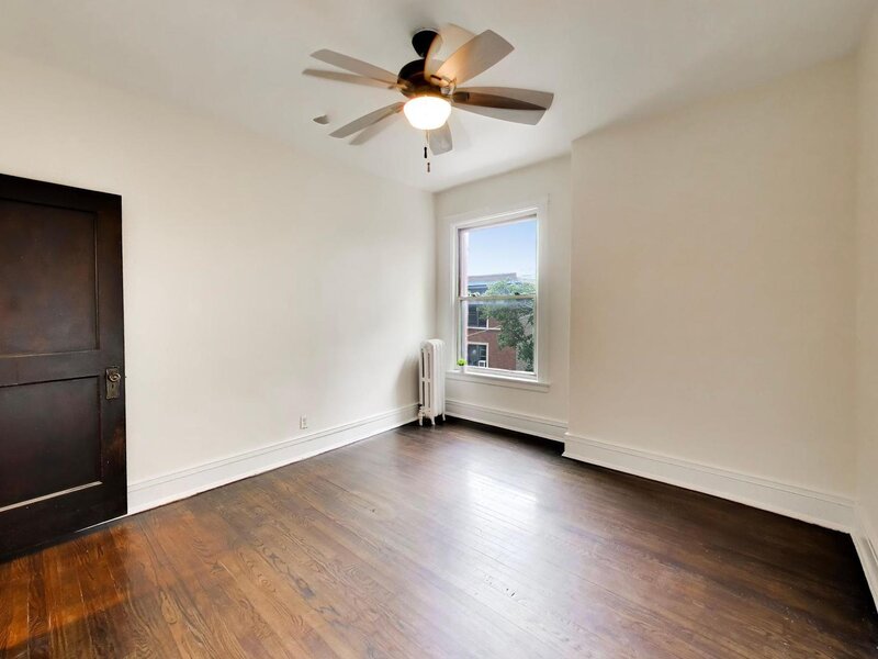 1453 E 56th Street Chicago IL 60637