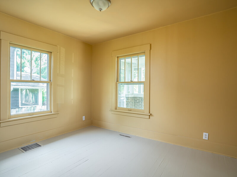 2422 Western Avenue Davenport IA 52803