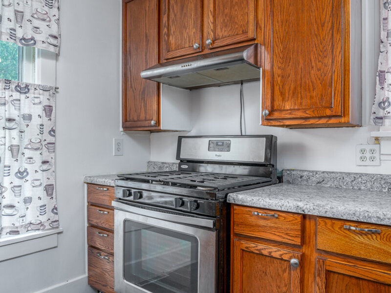 2422 Western Avenue Davenport IA 52803