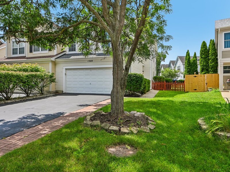 1309 Newport Street Mundelein IL 60060