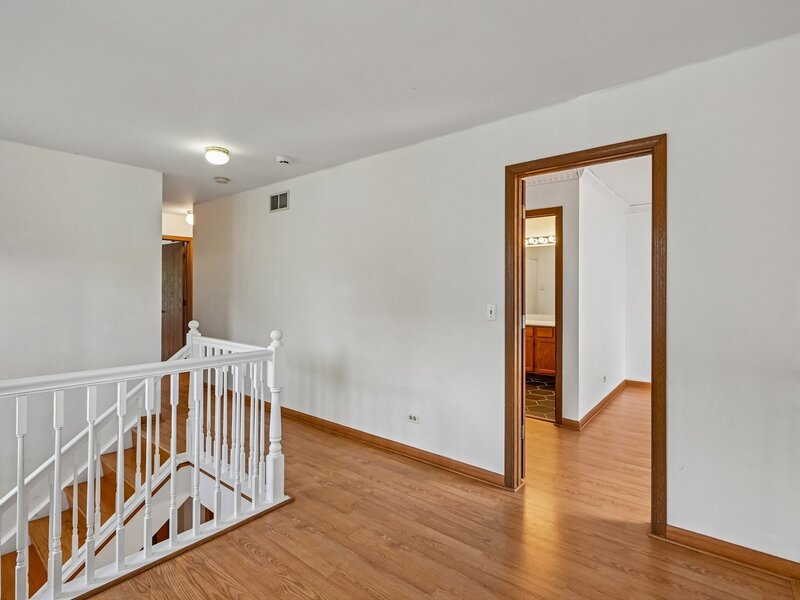 1309 Newport Street Mundelein IL 60060