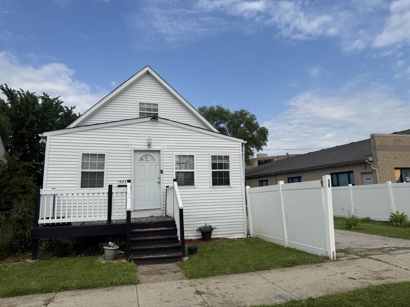 14625 Winchester Avenue Harvey IL 60426