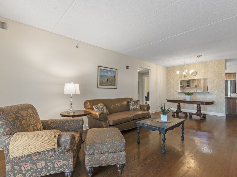 310 S Main Street Lombard IL 60148
