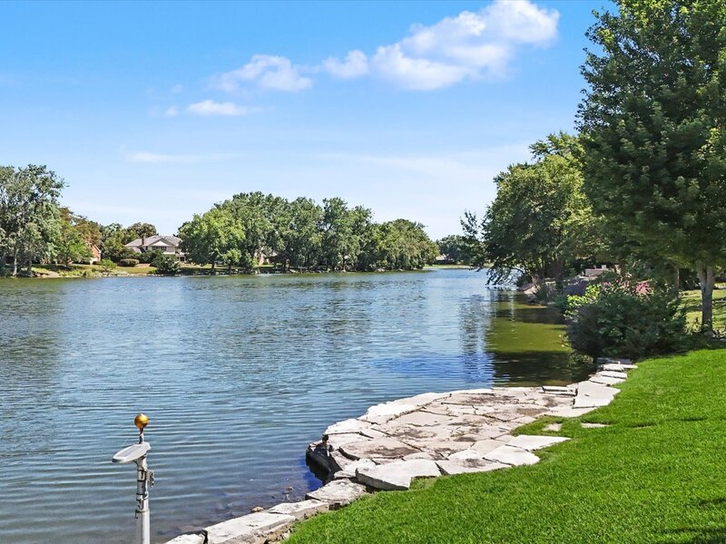 4014 Clubhouse Drive Champaign IL 61822
