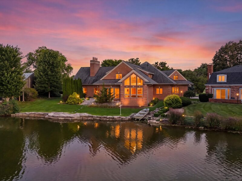 4014 Clubhouse Drive Champaign IL 61822