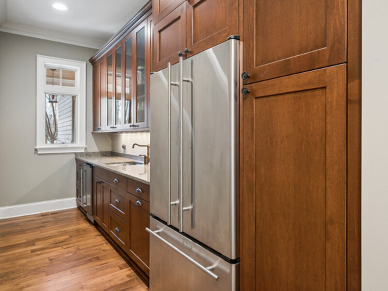 1300 Abington Cambs Drive Lake Forest IL 60045