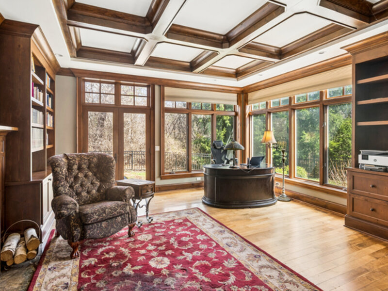 1300 Abington Cambs Drive Lake Forest IL 60045
