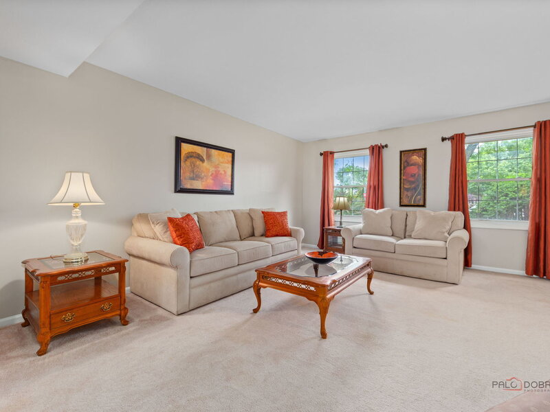 815 Claridge Court Schaumburg IL 60193