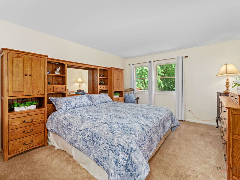 815 Claridge Court Schaumburg IL 60193