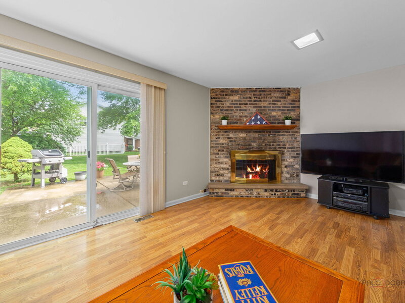 815 Claridge Court Schaumburg IL 60193
