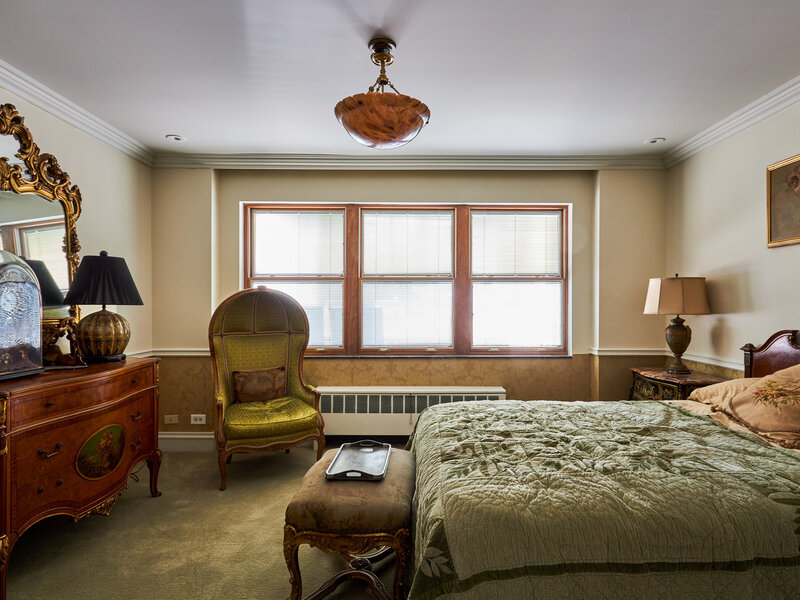 1901 W Cornelia Avenue Chicago IL 60657