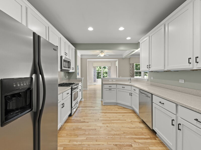 105 National Court Shorewood IL 60404