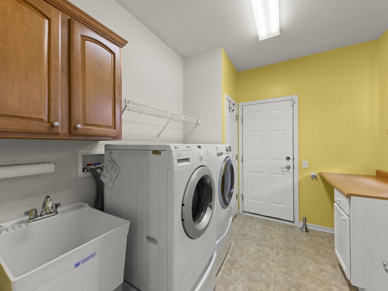 105 National Court Shorewood IL 60404