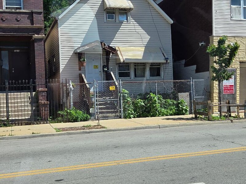 1208 W 51st Street Chicago IL 60609