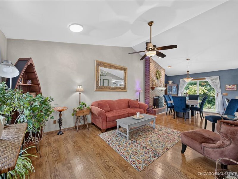 3028 Virginia Avenue Mchenry IL 60050