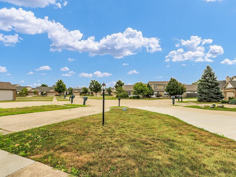 1614 Windward Point Champaign IL 61821
