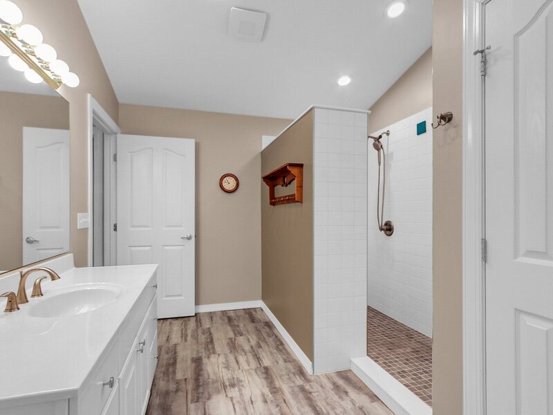 1614 Windward Point Champaign IL 61821