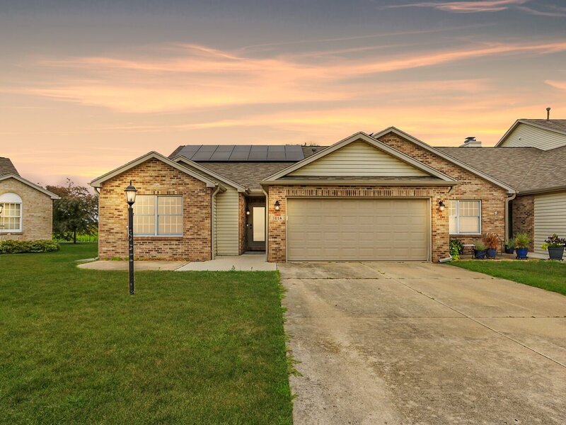 1614 Windward Point Champaign IL 61821