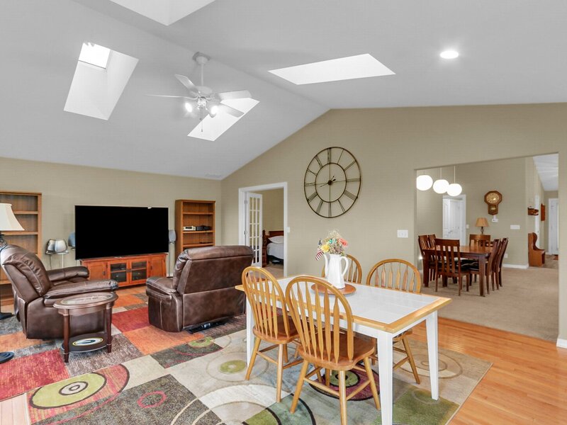 1614 Windward Point Champaign IL 61821