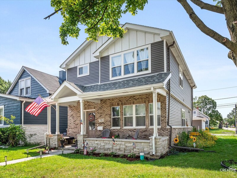 7735 W 65th Place Bedford Park IL 60501