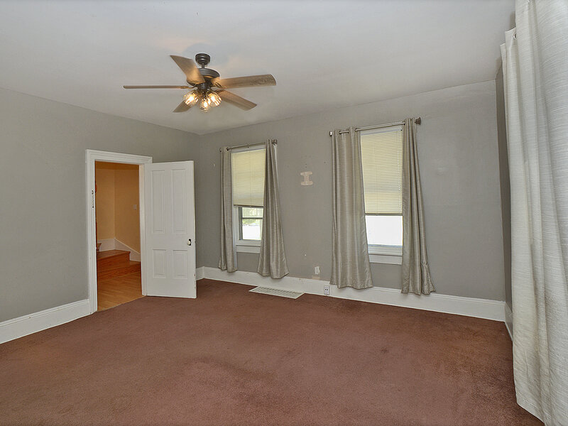 915 Illinois Avenue Ottawa IL 61350