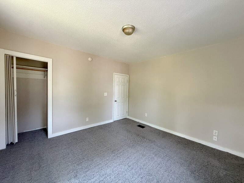 1718 19th Avenue Rock Island IL 61201
